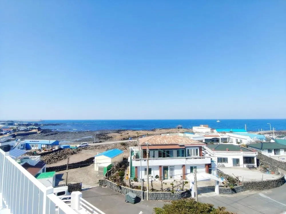 Jeju Viento Gimnyeong Pension contacts